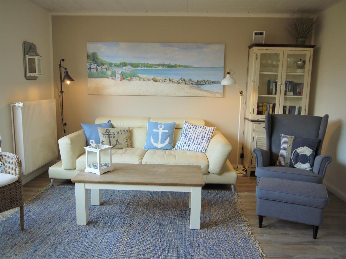 Ferienhaus Haffmeer ชาร์บอยท์ซ ภายนอก รูปภาพ