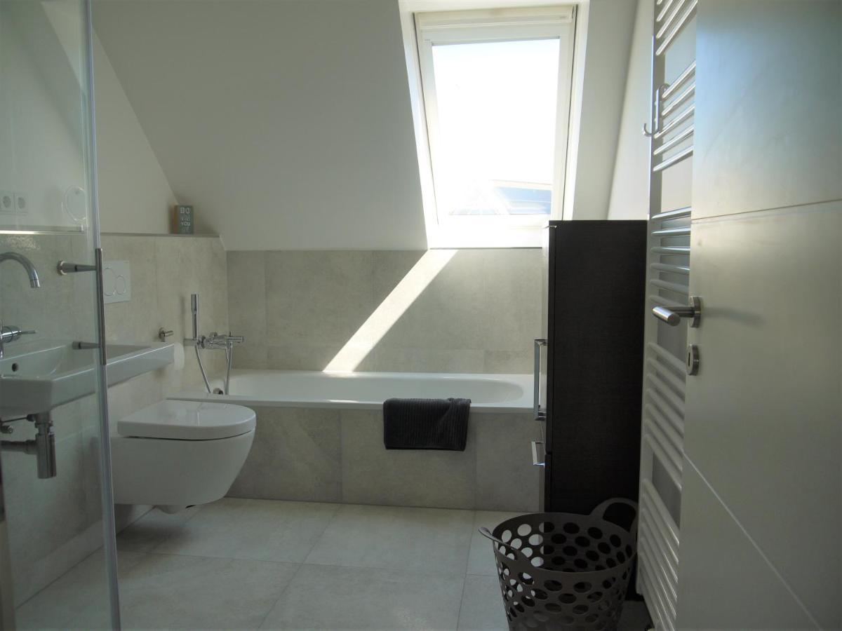 Ferienhaus Haffmeer ชาร์บอยท์ซ ภายนอก รูปภาพ